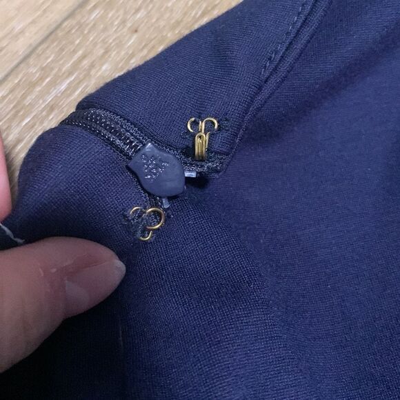 Ck Bradley Bubble Sleeve Top - Picture 7 of 7